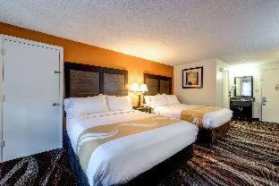 Gatlinburg Hotel | Quality Inn Creekside - Downtown Gatlinburg