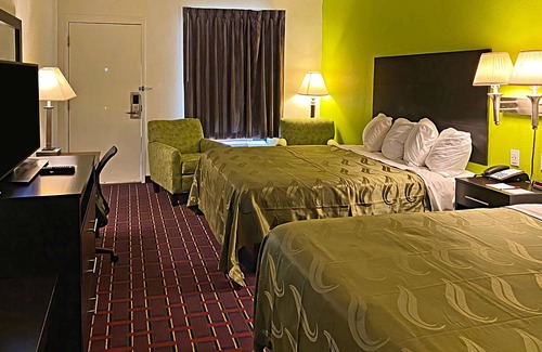 Henderson Hotel | Quality Inn Henderson I-85