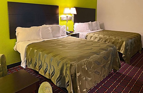 Henderson Hotel | Quality Inn Henderson I-85