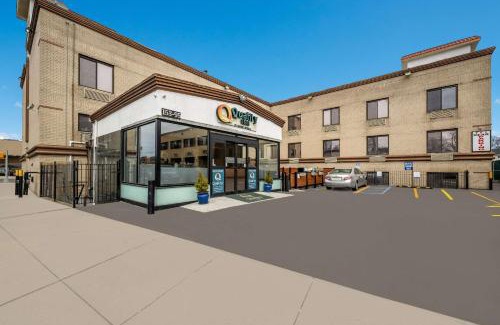 Rochdale Hotel | Quality Inn JFK Airport Rockaway Blvd