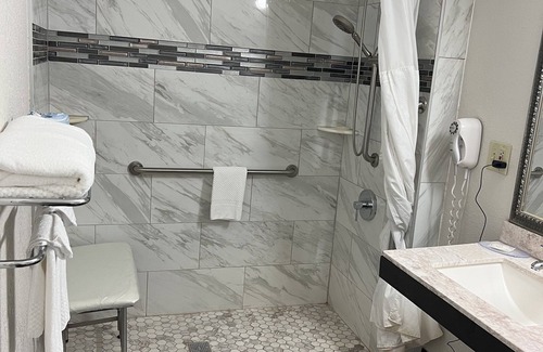 Merriam Hotel | Quality Inn Merriam Kansas City