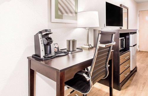 Carolina Forest Hotel | Quality Inn & Suites Myrtle Beach near Outlets