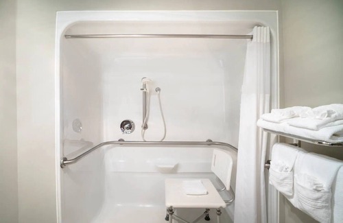 Bellevue Hotel | Quality Inn & Suites Nashville - Bellevue