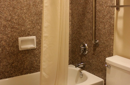 Temecula Hotel | Quality Inn Temecula Valley Wine Country