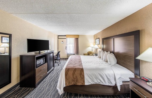 Forest City Hotel | Quality Inn
