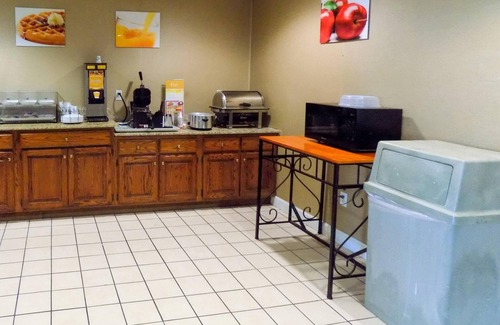 Kingdom City Hotel | Quality Inn