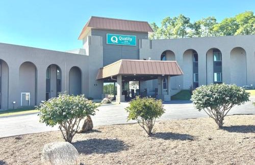 West Des Moines Hotel | Quality Inn