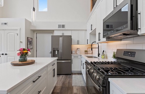 Whitefish Casa | Quarry B10 - Stunning Quarry unit w/ access to community pool, spa , gym & more!