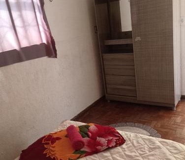 Todos os Santos Casa | Quarto 01