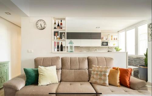 Reboleira Casa | Quarto com casa de banho privativo
