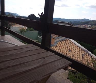 Sao Roque Casa | Quarto com vista para montanhas a 5 minutos da Estrada do Vinho