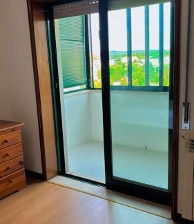Viseu Casa | Quarto duplo com varanda no centro de Viseu