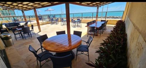 Praia de Iracema Apartamento | Quarto Ponte Metálica 105
