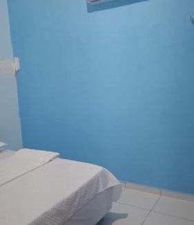 Icui-Guajara Casa | Quarto privativo no Condomínio Quinta das Oliveiras