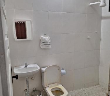 Alvorada Casa | Quarto triplo com banheiro em Pousada e Restaurante
