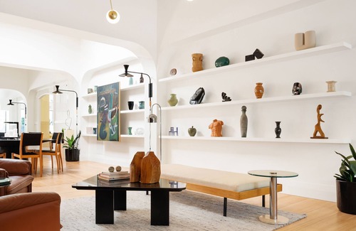 Buckman Neighborhood Apartamento | Queen Comfort at Grand Stark | Pet Friendly Stay, Steps from Grand Amari