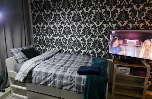 Kidbrooke with Hornfair Casa | Queen Eliz Room