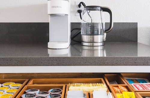 Merced Casa | *Queen Suite by hospital & UC w/Private Bathroom*