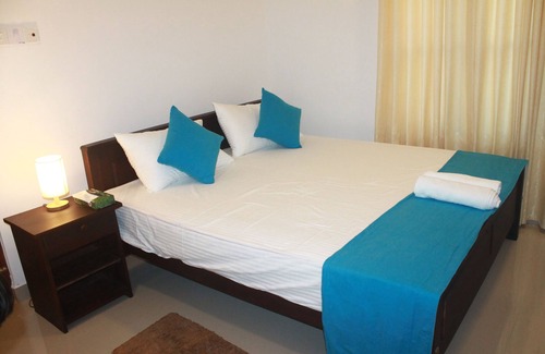 Katana Hotel | Queens Airport Residence