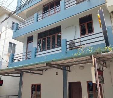 Kodungallur Apartamento | Queens INN