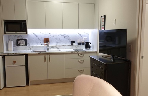 Hamilton Casa | Queenwood, Private Quiet Guest House