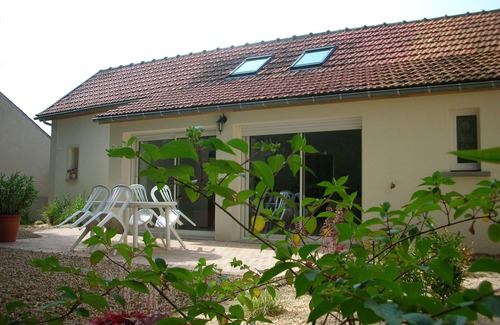 Chateaudun Cabaña | Tranquila casa de campo de 60 m² en el centro de la ciudad en un entorno verde