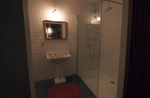 Deurne Apartamento | BnB tranquilo y con carácter cerca de un parque y el centro de Amberes.