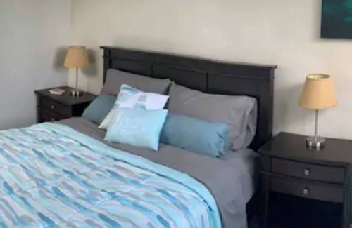 Hialeah Casa | Quiet and Cheerful Casa Particular with parking