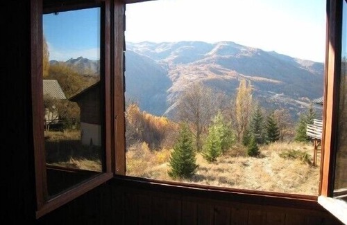 Allos Chalet De Esquí | Chalé tranquilo y confortable en el corazón de mercantour