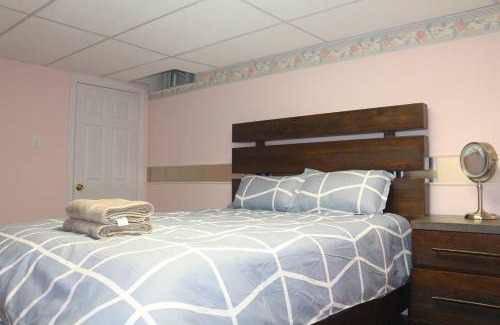 Oakville Casa | Quiet and Comfortable Homestay