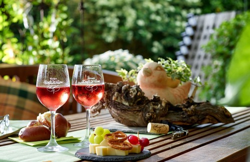 Veldenz Condominio | Quiet apartment with balcony overlooking the vineyards for 2-4 people