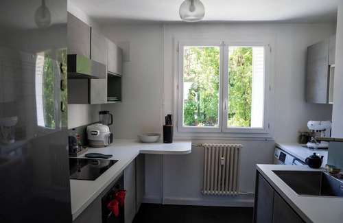 Gorge de Loup Apartamento | Quiet apartment with parking - 5 minutes by metro from Vieux Lyon