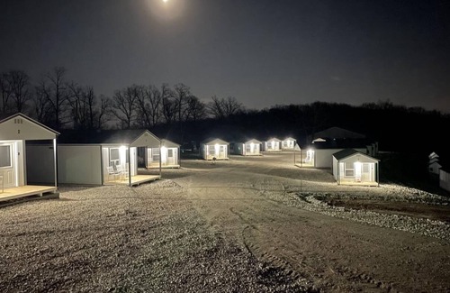 Rocky Mount Cabina | Quiet Cabin-Lake of the Ozarks, Perfect get away
