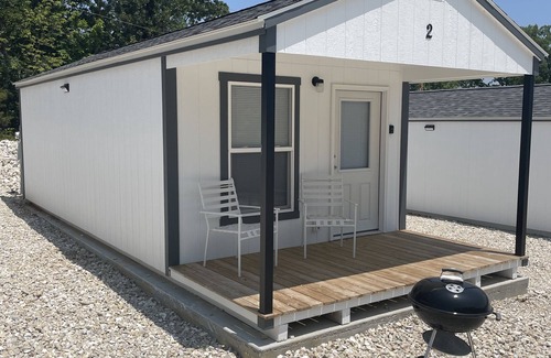 Rocky Mount Cabina | Quiet Cabin-Lake of the Ozarks, Perfect get away