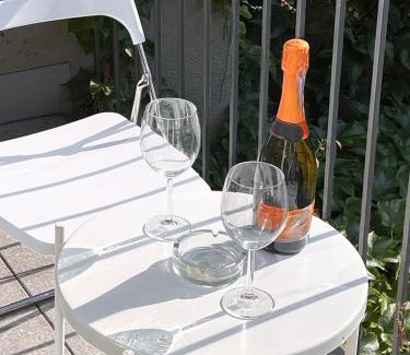 Nove Mesto Apartamento | Quiet Central Stay & Parking Assistance