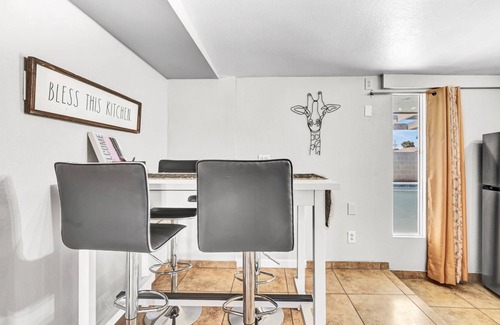 Scottsdale Estates Ten Casa | Quiet Chic Trendy Estate /w Private Pool: Scottsdale