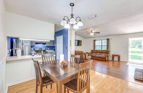 Tallahassee Casa | Quiet & Convenient Tallahassee Home, 4 Mi to Lake!