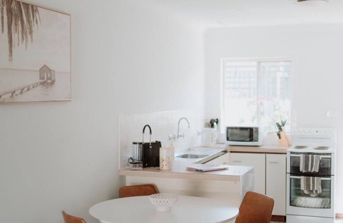 Bicton Apartamento | Quiet Corner: 2BR, Sleeps 4, Near Perth & Fremantle