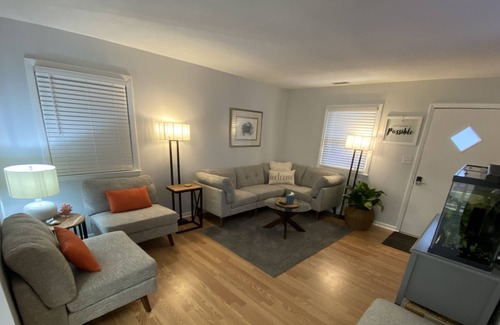 Raleigh Casa | Quiet & cozy 2 bedroom with large yard