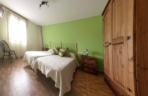 Loarre Cama Y Desayuno | Casa tranquila para desconectar