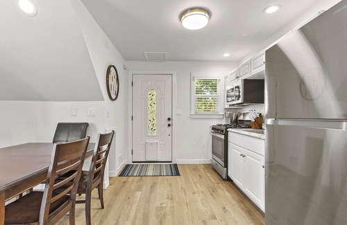 Cedar Glen Apartamento | Quiet getaway with a great view