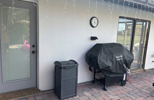 Palmer Ranch Casa | Quiet Golf Course View. Relax and Enjoy! Great weekend getaway near the beach!