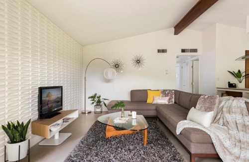 South River City Casa | Quiet Haven with Huge Fenced Yard Fast Internet by Lodgewell