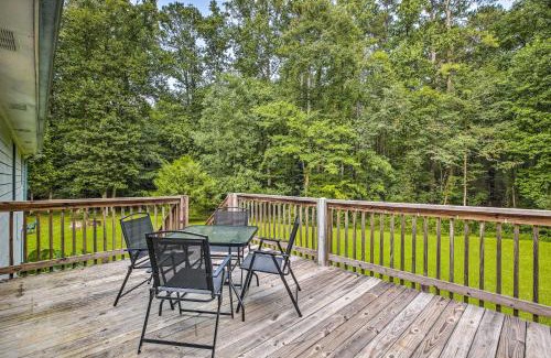 Acworth Casa | Quiet Home with Fire Pit - 1 Mi to Downtown Acworth!