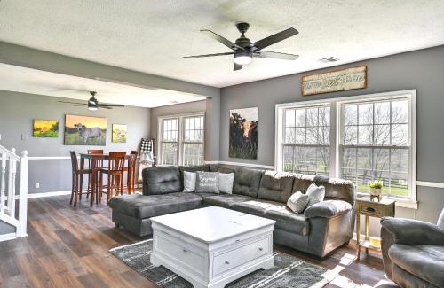 Berry Casa | Quiet Kentucky Vacation Rental with Hot Tub