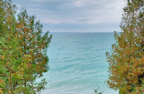 Ellsworth Casa | Quiet Lakefront Retreat - Spectacular Sunset Views