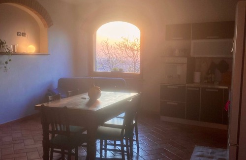 Monforte d'Alba Casa | Quiet little house with a view in the center of the village