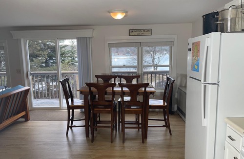 North Bridgton Cabaña | Long Lake Cottage: ahora acepta solicitudes de invierno a largo plazo