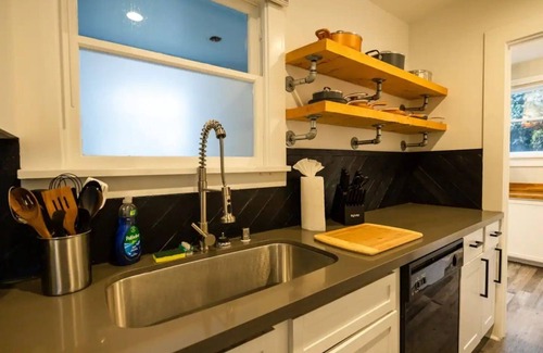 South Tacoma Apartamento | Quiet neighborhood, Central location