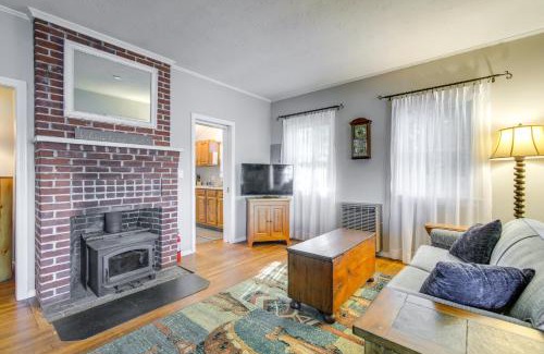 Plymouth Casa | Quiet Plymouth Cottage on Great South Pond!